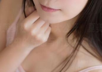 BoLoli菠萝社 – 原图大公开，夏美酱比基尼中的性感与俏皮共舞！