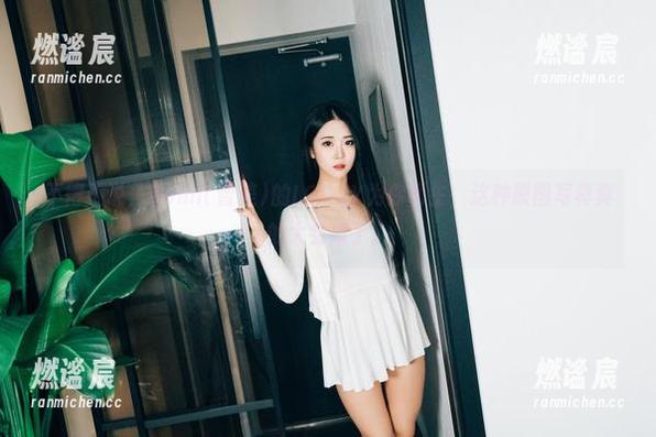 不得不说，Bomi(普美)的LOOZY为你而生，这种原图写真真的太会撩了。