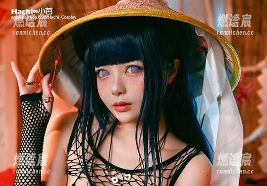 Hachi小芭 图片里的“Hachi小芭MashKyrielight”,私房气息满满,难道这就是传说中的“无处不在”的魅力?