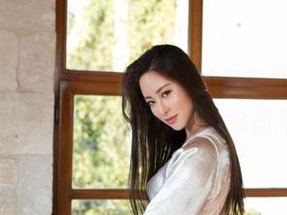 MiStar魅妍社 – 私房自拍新标准！Mieko林美惠子的图包，简单却撩人