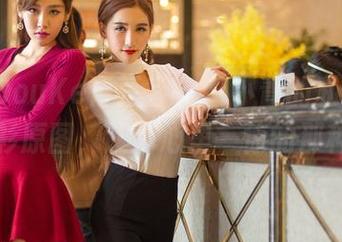QingDouKe青豆客 – 艾小青的私拍：白衬衫原图，让你心里一惊的那种！