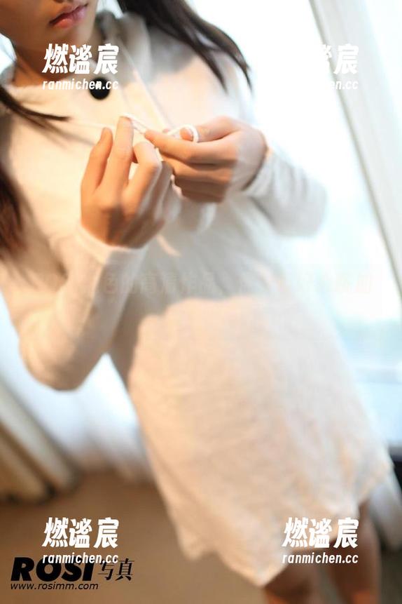 ROSI写真 ROSI黑色的高清作品,你准备好心跳加速了吗?