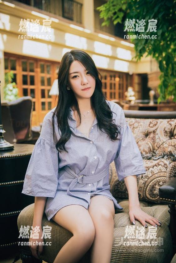 TouTiao头条女神-小热巴 TouTiao头条女神 - 小热巴和她的棉袜,私房原图中的小她