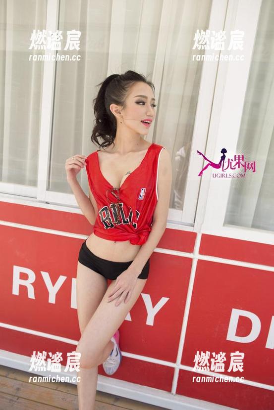 UGirls尤果网-王瑞儿 UGirls尤果网 - 夏天与王瑞儿的写真:好像可以闻到椰子和沙滩的味道