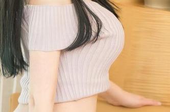 UGirls尤果网 – 最新谭晓彤：死库水里的微妙感受，分享中透着一丝暧昧