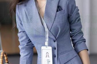 Xiuren秀人网 – 娜娜baby的高清自拍合集，来吧，准备好接受这场视觉的洗礼！