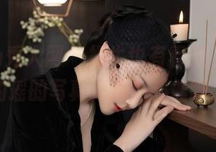 Xiuren秀人网 – 奶牛也有春天，瑶啊摇的瑶的写真把我们都催眠了