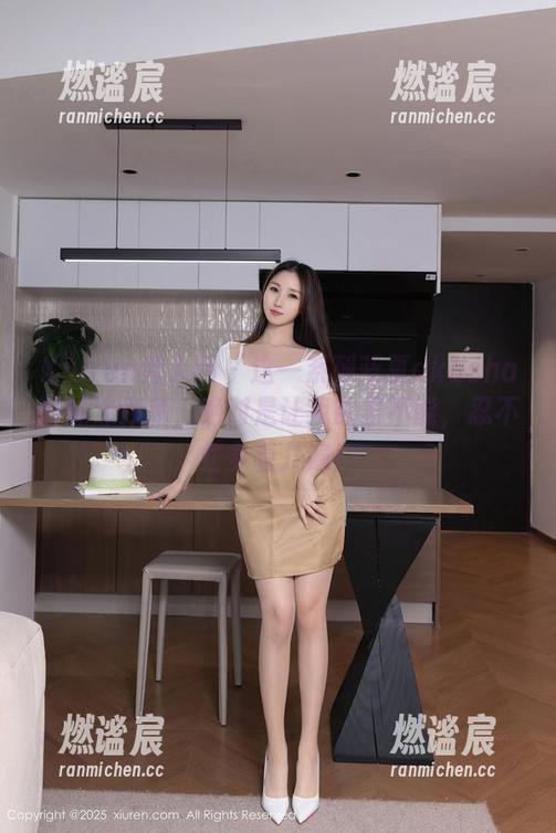 Xiuren秀人网-蓝夏akasha Xiuren秀人网 - 这一系列蓝夏akasha的妹妹作品,绝对是让我欲罢不能,忍不住多看几遍!