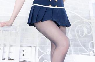 beautyleg – 看！这是Lynn的黑丝，原图绝对暴露不了什么，哈哈。