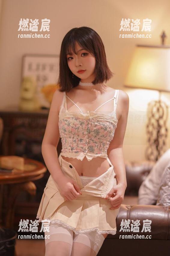 yuuhui玉汇 yuuhui玉汇的原图透视,柳如烟终章的囚禁,非常难以释怀的感受!