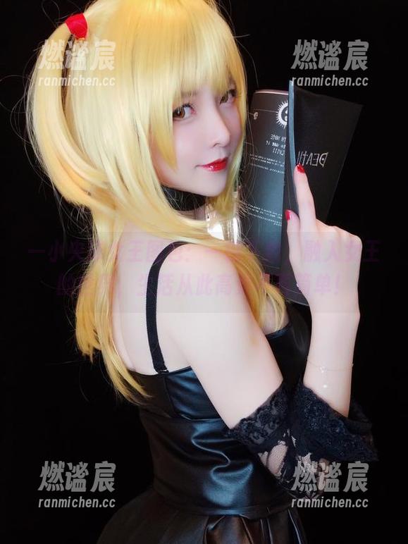 一小央泽 一小央泽女王图包:一键下载,融入女王的世界,生活从此高贵不再简单!
