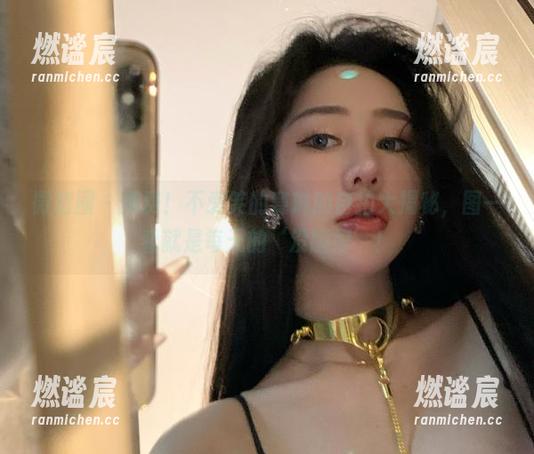 不爱笑的赛琳 微密圈 - 免费!不爱笑的赛琳的自拍大揭秘,图一看就是每天的‘没睡好’!