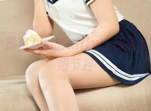 丽柜 – 旗袍背后的xilly：私房写真里的细节控