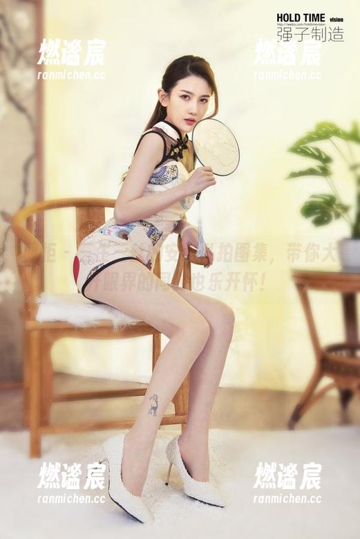 丽柜-安娜 丽柜 - 三生三丝的安娜私拍图集,带你大开眼界的同时也乐开怀!