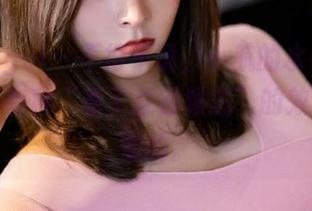 丽柜ligui – 不得不说，小航的水手服定制图集有种“看了就很难忘”的效果，你懂的。