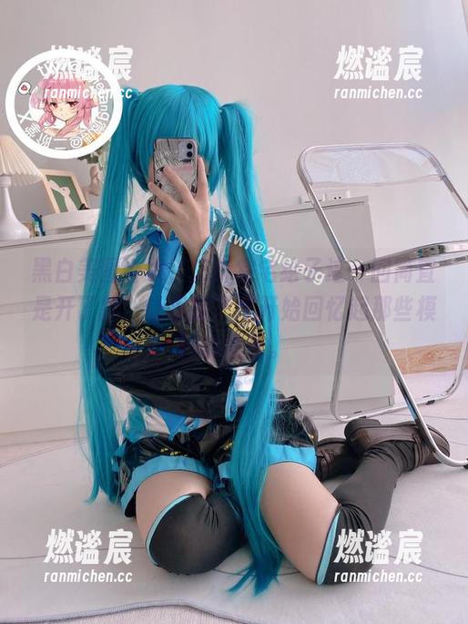 二阶堂宅绘子 黑白美图合集,二阶堂宅绘子这一回简直是开了挂,让我脑子里开始回忆起那些模糊的画面。