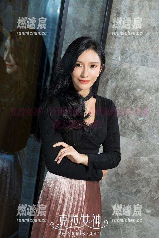 克拉女神-慕菲 克拉女神 - 不得不说,慕菲的高清作品美腿太吸睛了吧?