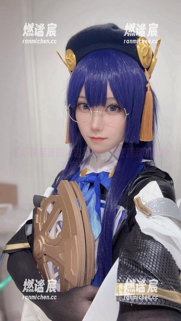 千阳快起床 千阳快起床的海边写真:那些精致和随意的完美碰撞合集