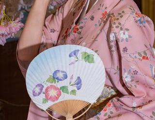咬一口兔娘的写真合集：当少女遇到摄影，自然流露出的色气！