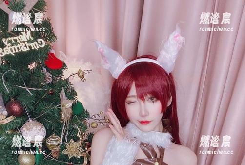 啾小妍 揭秘!猫女啾小妍的暗夜生活,别错过她的免费图册!