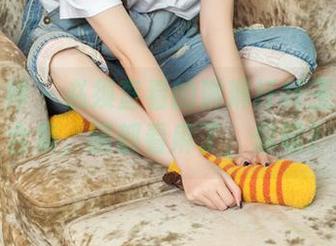 头条女神 – 必须查看的琳琳纤纤玉腿选片合集，腿都看麻了，你呢？