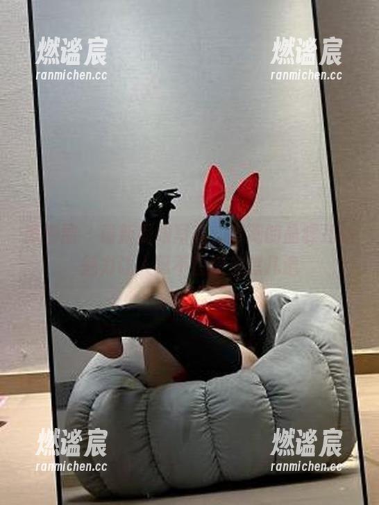 奔跑的晶骡儿 微密圈 - 最新厨娘写真,奔跑的晶骡儿的魅力让人忍不住想多想几遍