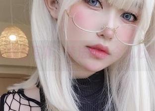 女主K’s最新写真，蒂法风情令人心神荡漾！