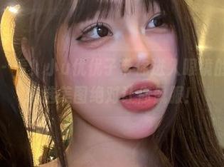 微密圈 – 看！小u优优子带你进入眼镜的世界，精选美图绝对让你佩服！