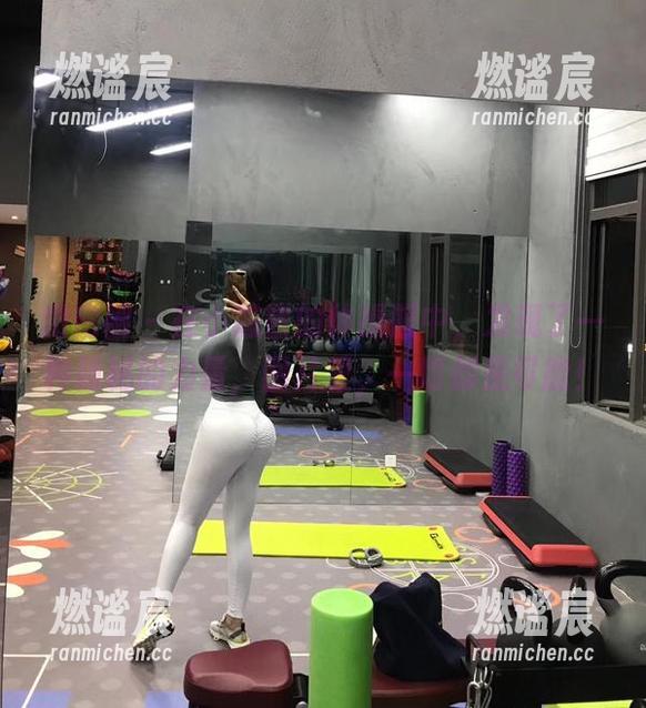小芯酱 微密圈 - 在小芯酱的体操服中,发现了一种隐秘的力量,图片里,一切都是可能!