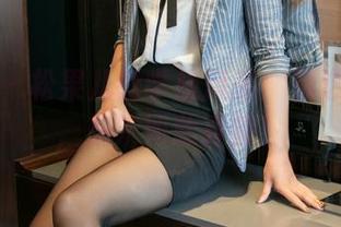 尤果网 – 松果儿的学姐风采：精选作品集，从未如此直接！