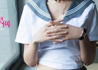 尤果网 – 黛熙儿的旗袍写真：当古典与现代不期而遇