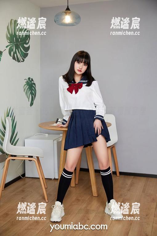尤蜜荟 - 逃课不如看！H杯陈若初教室里的最新写真作品集！