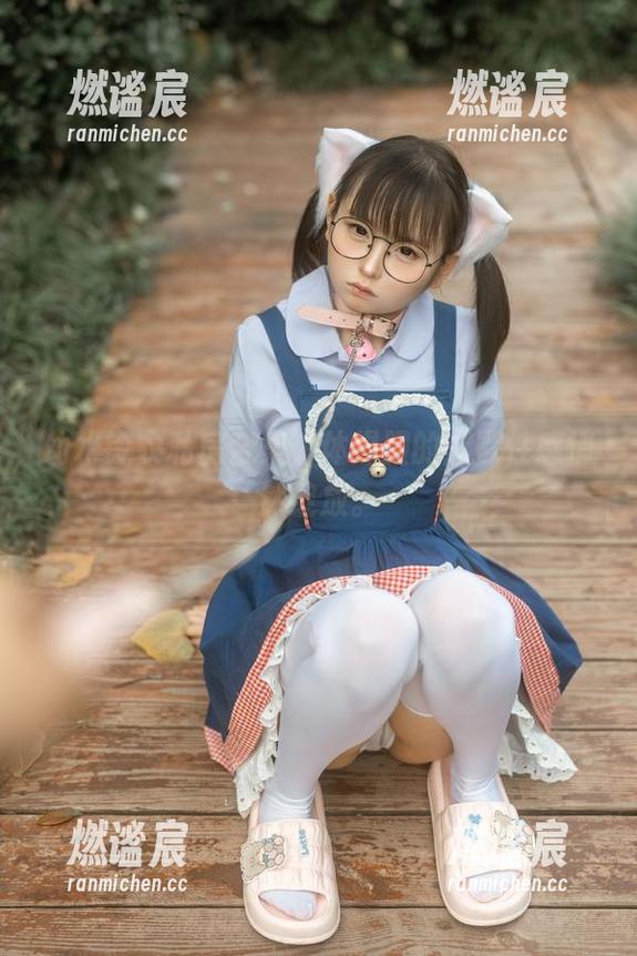 幼水铃衣 幼水铃衣私房合集,体操服的默默性感悄然绽放。