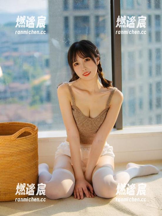 念雪ww 套装与COS的完美结合,念雪ww的精选真让人忍不住!
