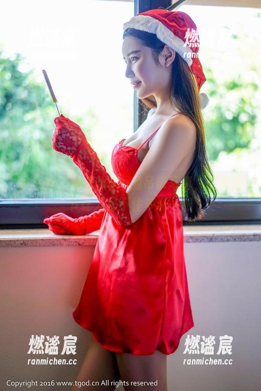 推女神-绮里嘉ula 推女神 - 绮里嘉ula的吊带写真,高清细节让人忍不住多看一眼