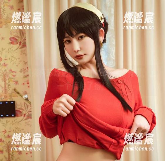 星澜想来杯珍珠奶茶 星澜想来杯珍珠奶茶女友的cos高清表现,怎一个惊艳了得!