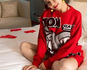 微密圈 – 美图更新！果儿Victoria黑丝短裙让你心跳加速！