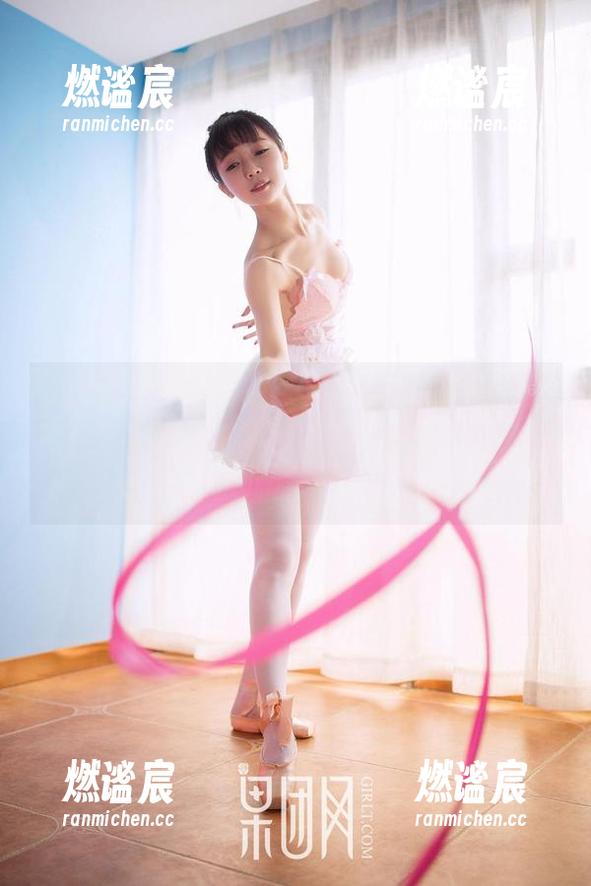 果团网-陈雅漫 果团网 - 陈雅漫的比基尼写真,壁纸不简单,想用它妥妥能引发一波讨论,准备好聊聊了吗?