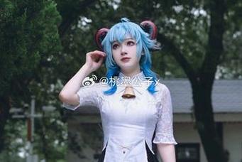 职业装大战：桃墨公子的免费图片，只为最潮的你！