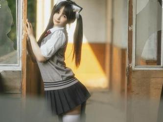 桜井宁宁的幻想在线，蕾姆兔女郎图片让人心动不已！