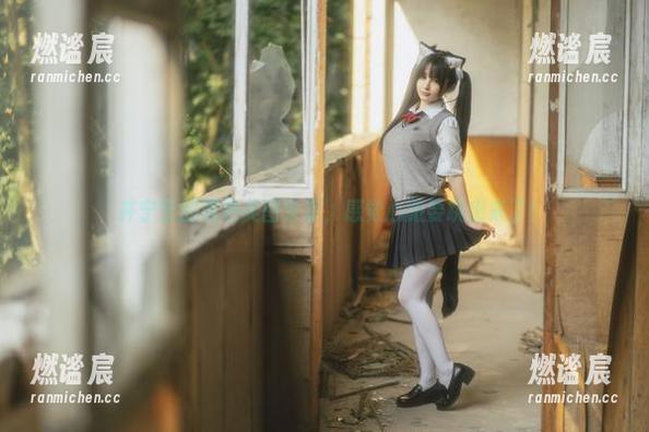 桜井宁宁 桜井宁宁的黑色美图分享,感觉心脏要跳出来了!