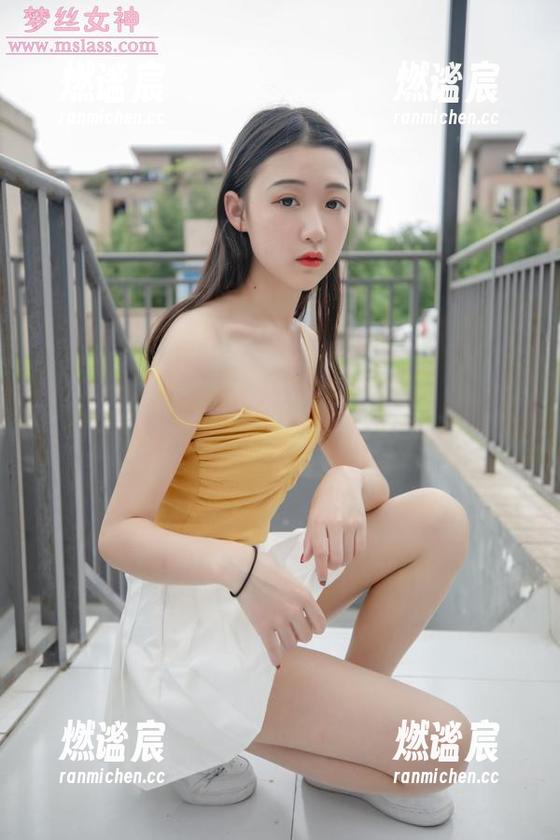 梦丝女神-花月舞 梦丝女神 - 花月舞长腿写真精选,腿心跳加速的完美瞬间!