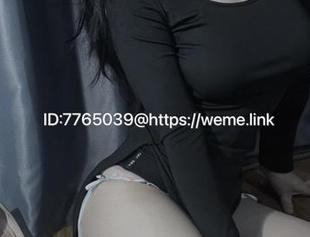 微密圈 – 圣诞的楚楚不吃鱼：她的私拍作品，是不是太美得不真实？