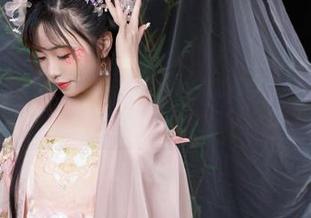爆机少女喵小吉棉袜图集：万一这袜子能带你飞，你还等什么？赶紧下载！