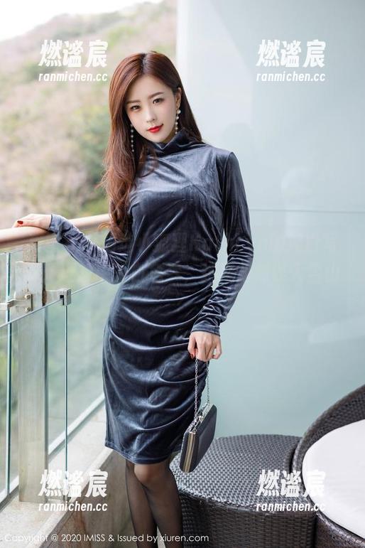 爱蜜社-小狐狸Kathryn 爱蜜社 - 精选小狐狸Kathryn的纯白写真:理想中的白色梦,结果却像误入雪山?