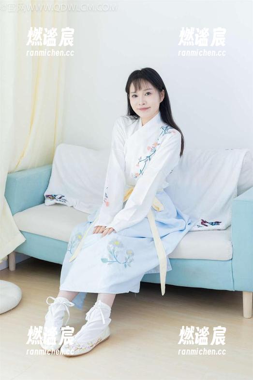 物恋传媒-小竹 物恋传媒 - 小竹全集:如何把清纯演绎得如此耐人寻味?