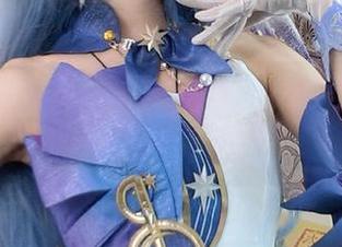 追求艺术的极致，狐玖玖的女孩写真让我的壁纸瞬间升华！