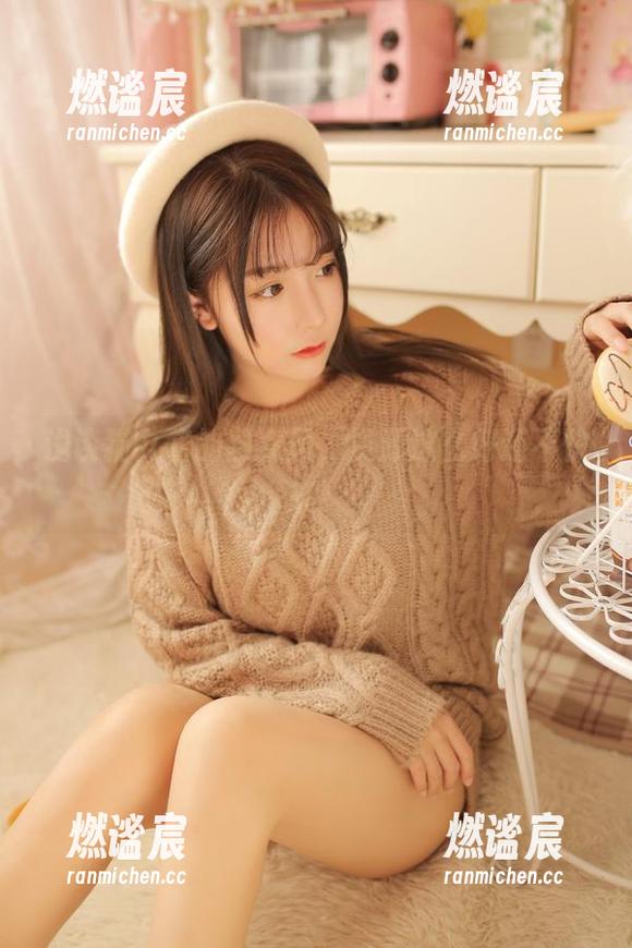 猫九酱 浅谈猫九酱的熟女风,资源这么好还不快来!