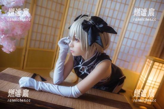 疯猫ss 制服少女私房图包:疯猫ss的另类幻想,真是让人心动的感觉。