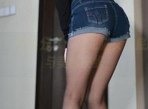 微密圈 – 图集分享：白龙猫女足底的灵性与美丽交织